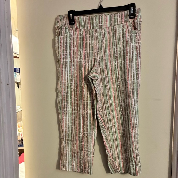 EUC N Touch Vibrant Striped Capri Pull On Pants - Picture 1 of 8